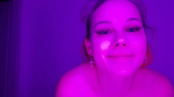 lexxielein 18-10-2021 Topless 